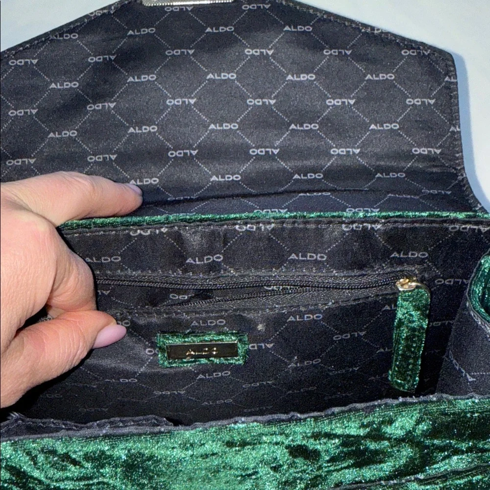 Aldo Embroidered Green Velvet woman’s Handbag - Picture 6 of 10